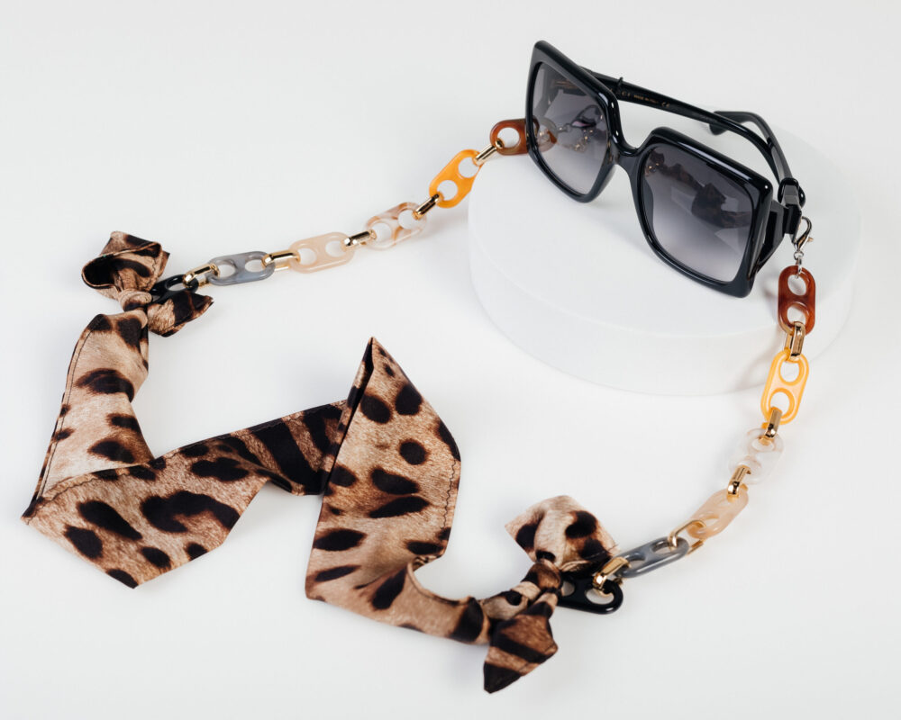 Natural silk glasses holder Tiger