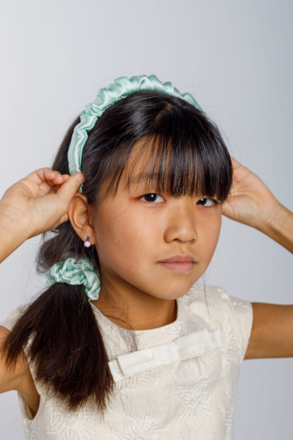 Natural Silk Hair Headband Mint - Image 2