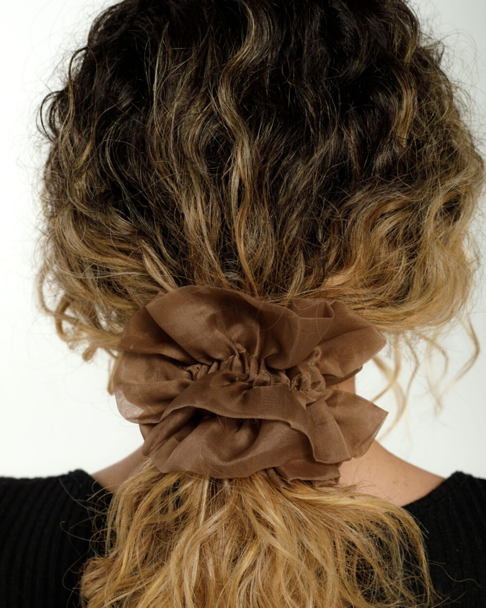 Hair band dark nude big one - Image 4
